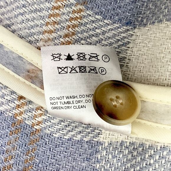 REFORMATION Size M Ainslie Plaid Jacket Coat Flannel Oversized Light Blue - Picture 9 of 10